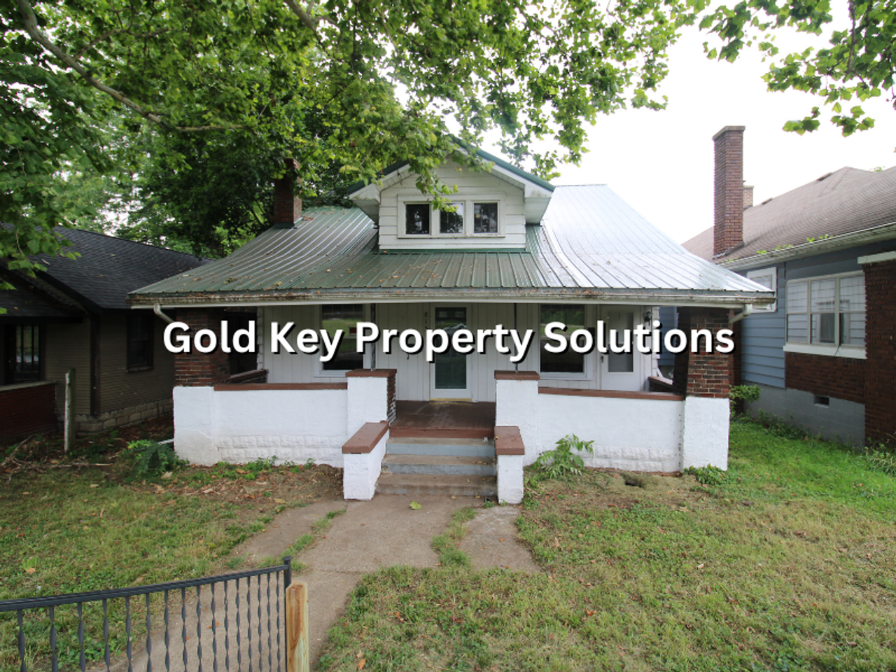 815 N Elm St - Photo 3 of 18