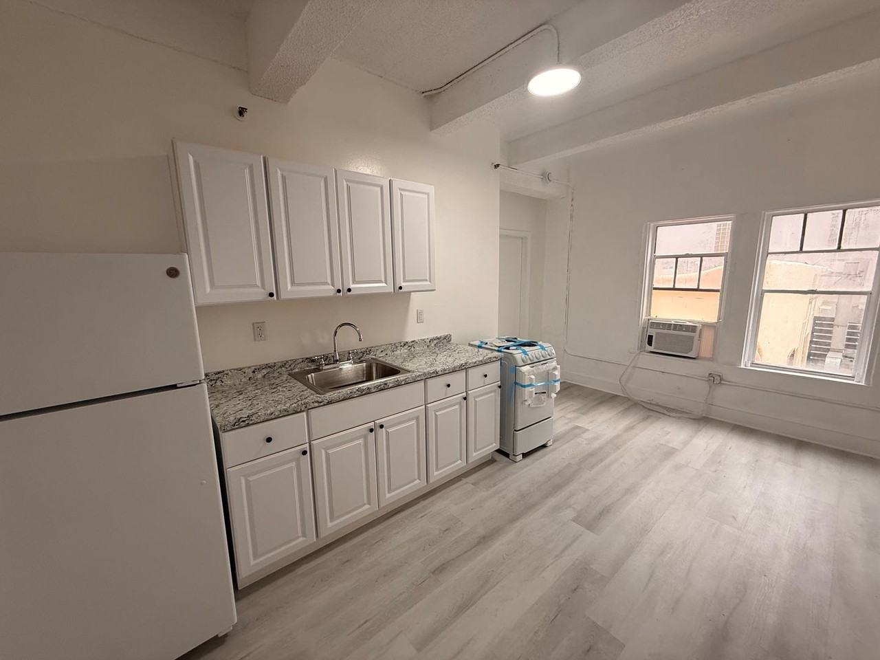 237 23rd St - Photo 2 of 3