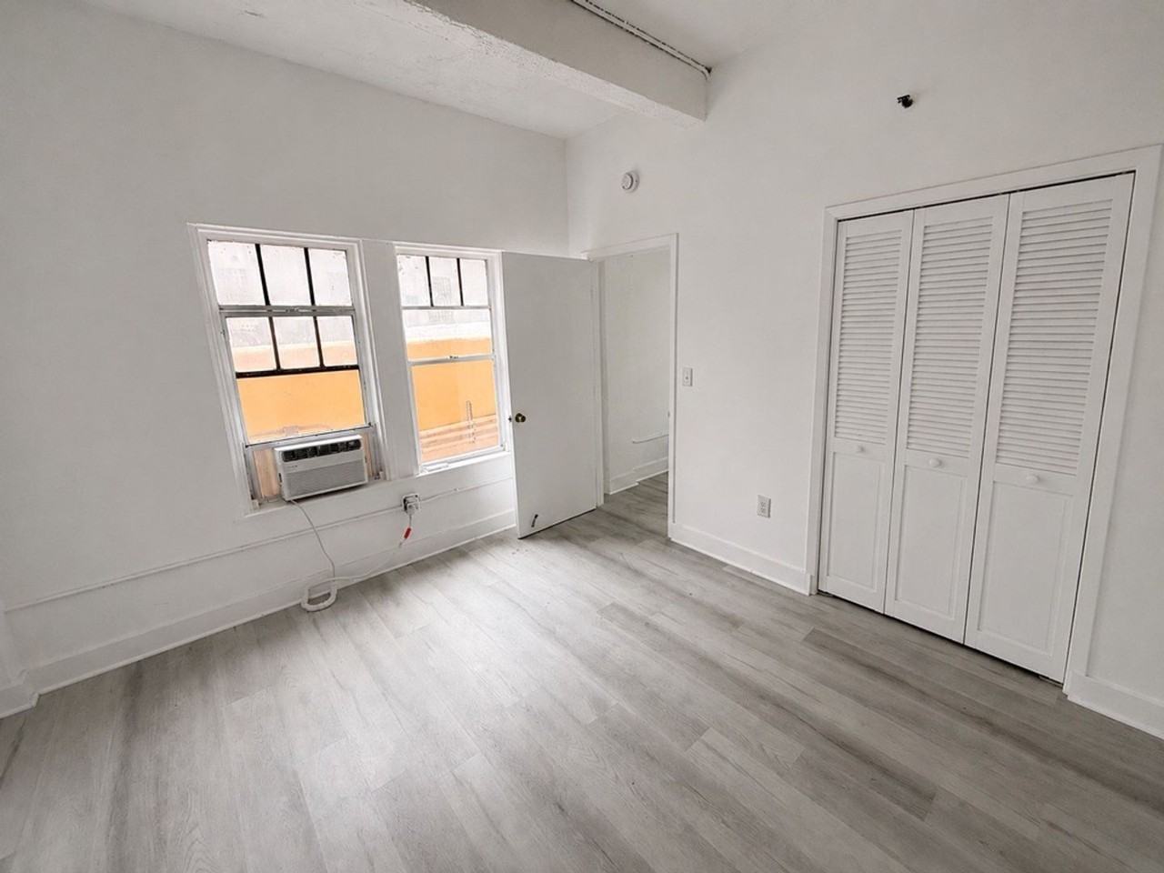 237 23rd St - Photo 3 of 3