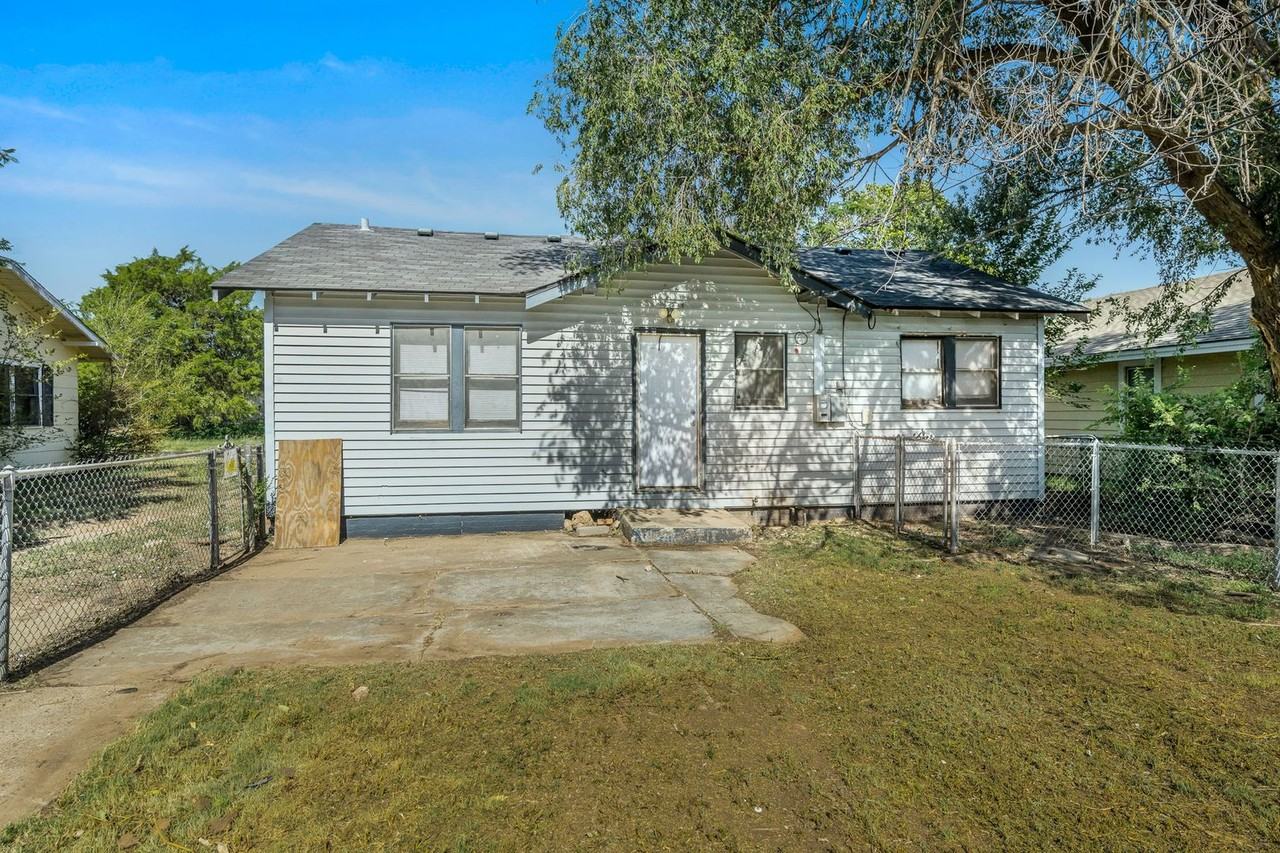 809 S Mississippi St - Photo 4 of 16