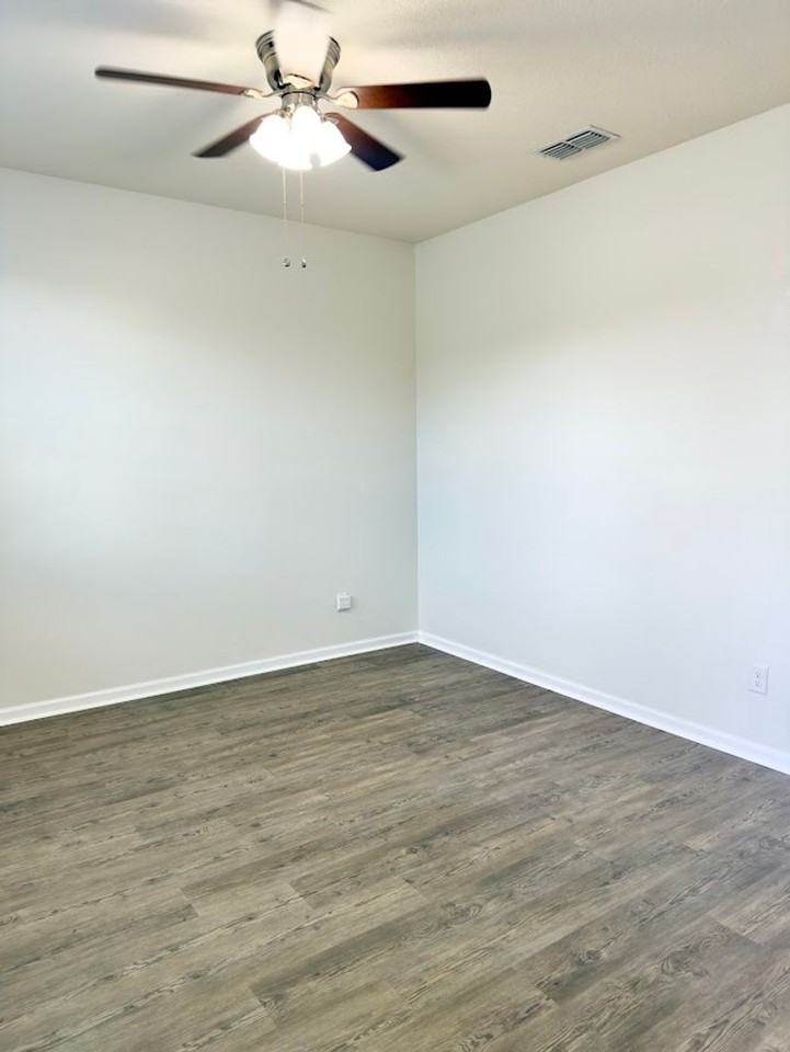 101 Cedar Breeze Dr - Photo 3 of 29