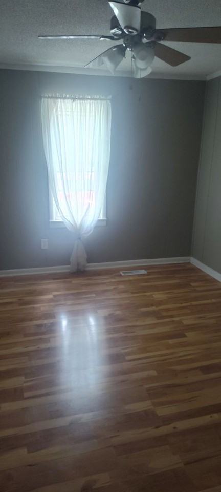 1531 Katherine St Nw - Photo 4 of 20