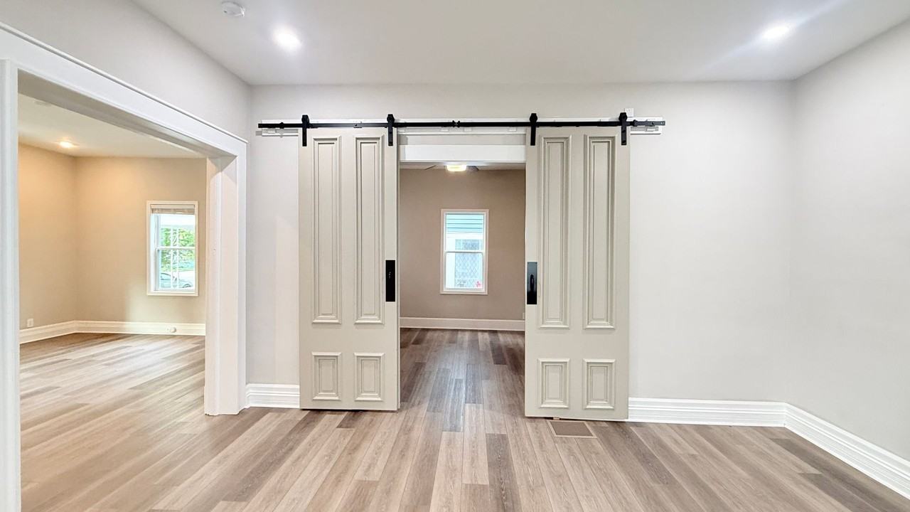 1827 Culbertson Ave - Photo 4 of 16