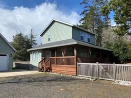 featured image of 731 N Bay Ave Se