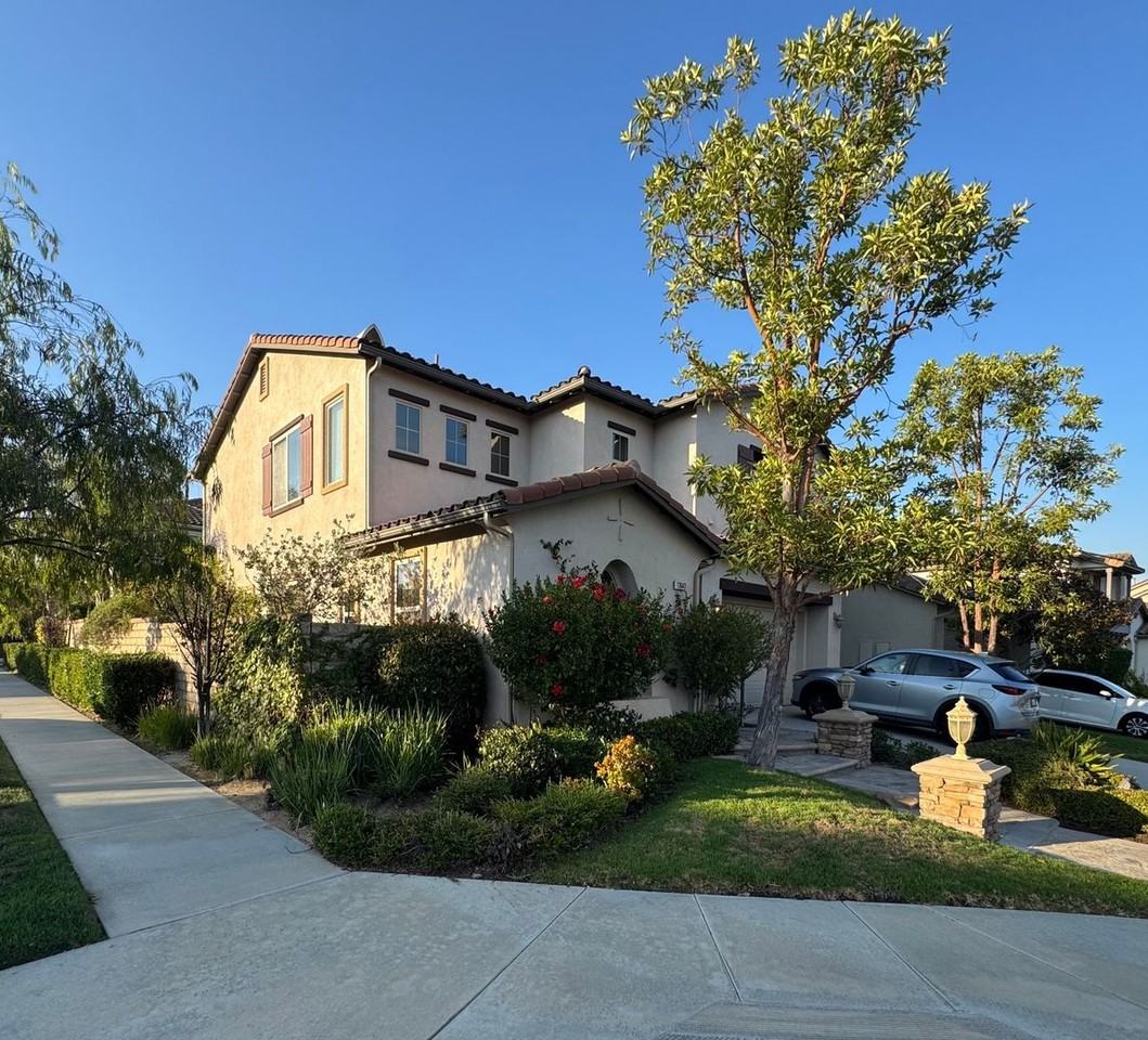 13643 Swift Run St - Photo 2 of 50