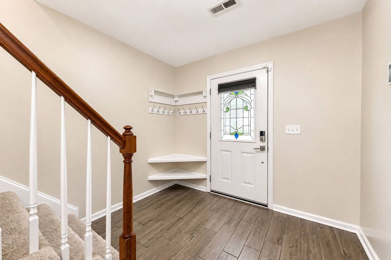 105 Chardonnay Rd - Photo 2 of 14