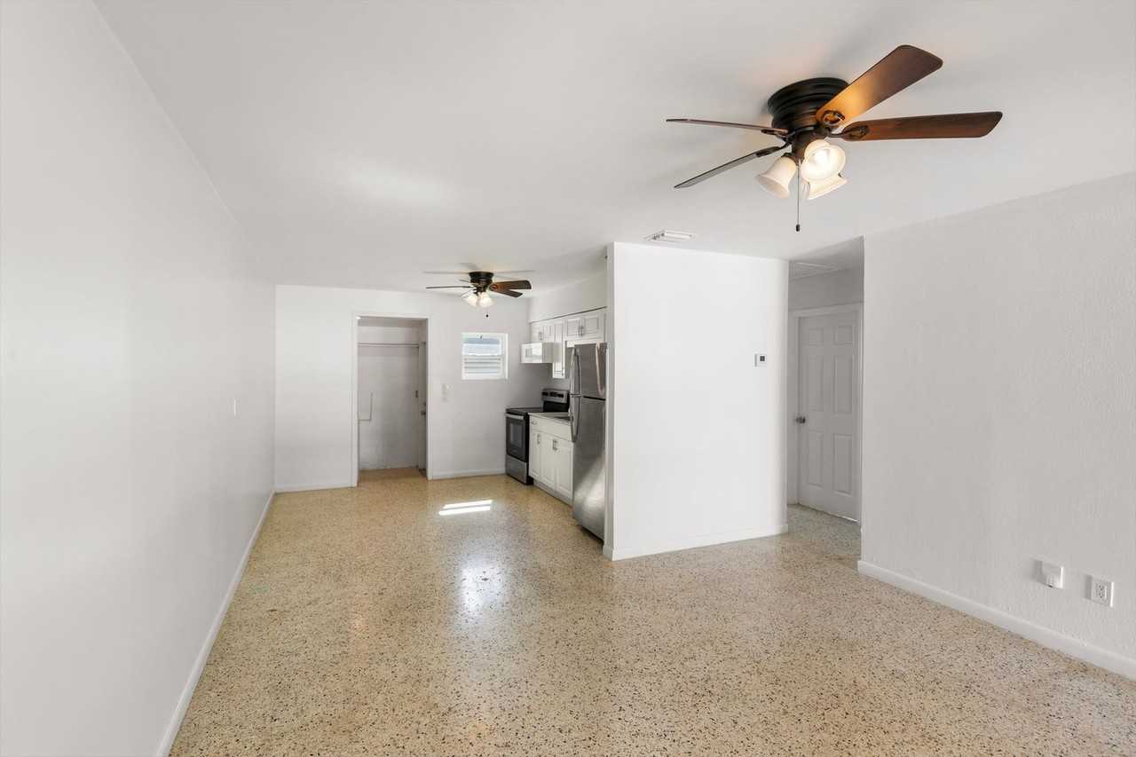 2421 Patterson Ave #A - Photo 7 of 27