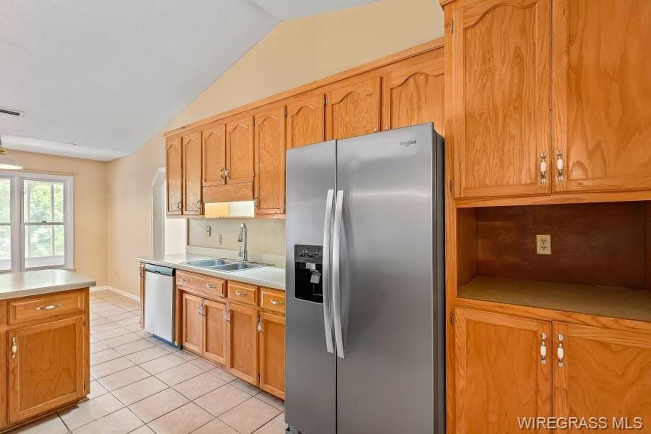 2804 Partridge Ln - Photo 2 of 19