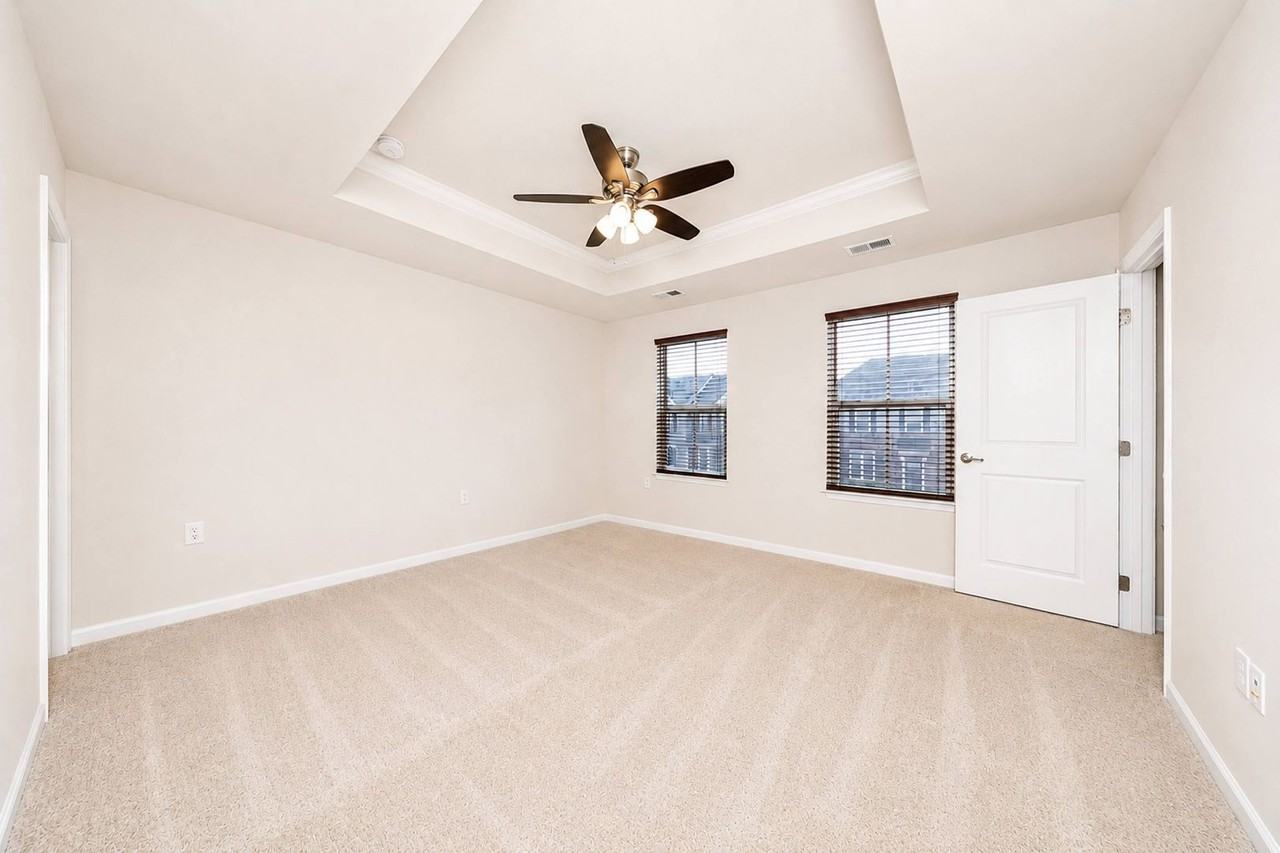 133 Capeside Ct - Photo 7 of 14