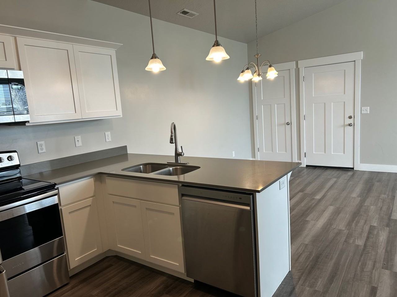 1747 N Exchange Park Rd #Z304 - Photo 3 of 20