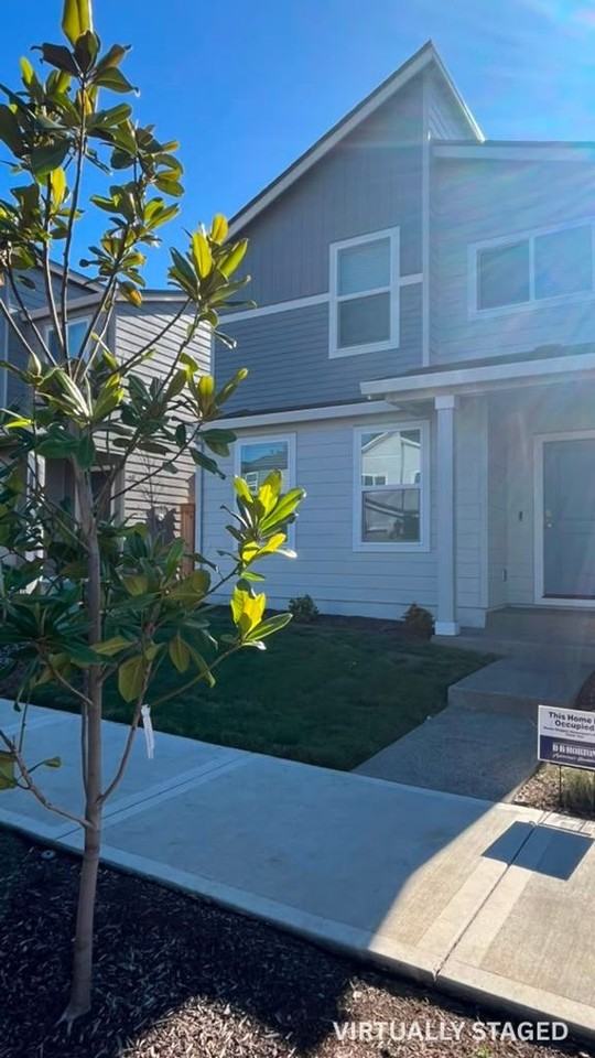 1107 Se 193rd Pl - Photo 3 of 32
