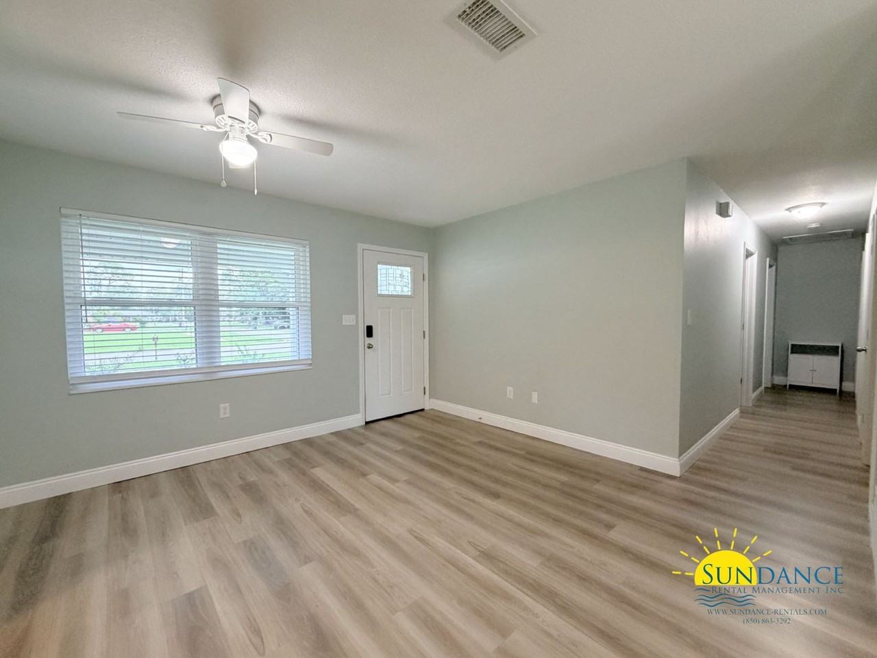 234 Deluna Rd Sw - Photo 2 of 22