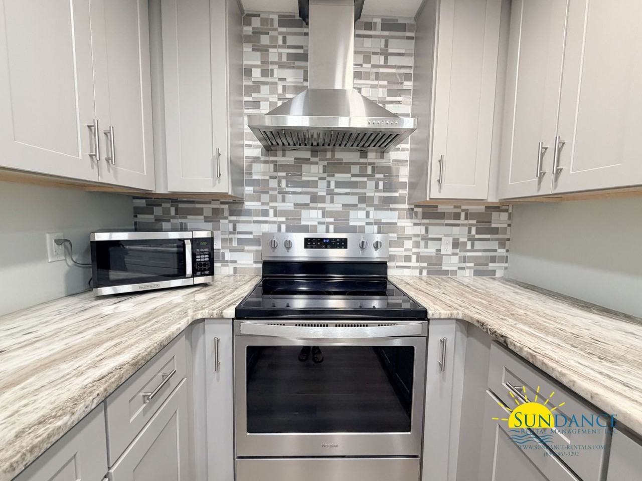 234 Deluna Rd Sw - Photo 4 of 22