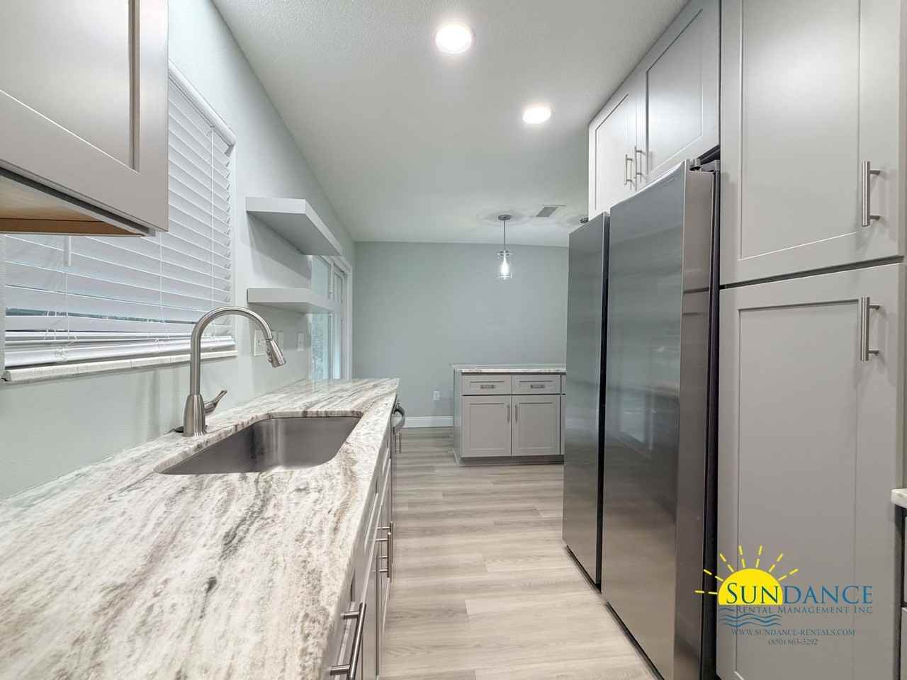 234 Deluna Rd Sw - Photo 5 of 22