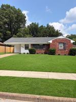featured image of 3980 Renwal St