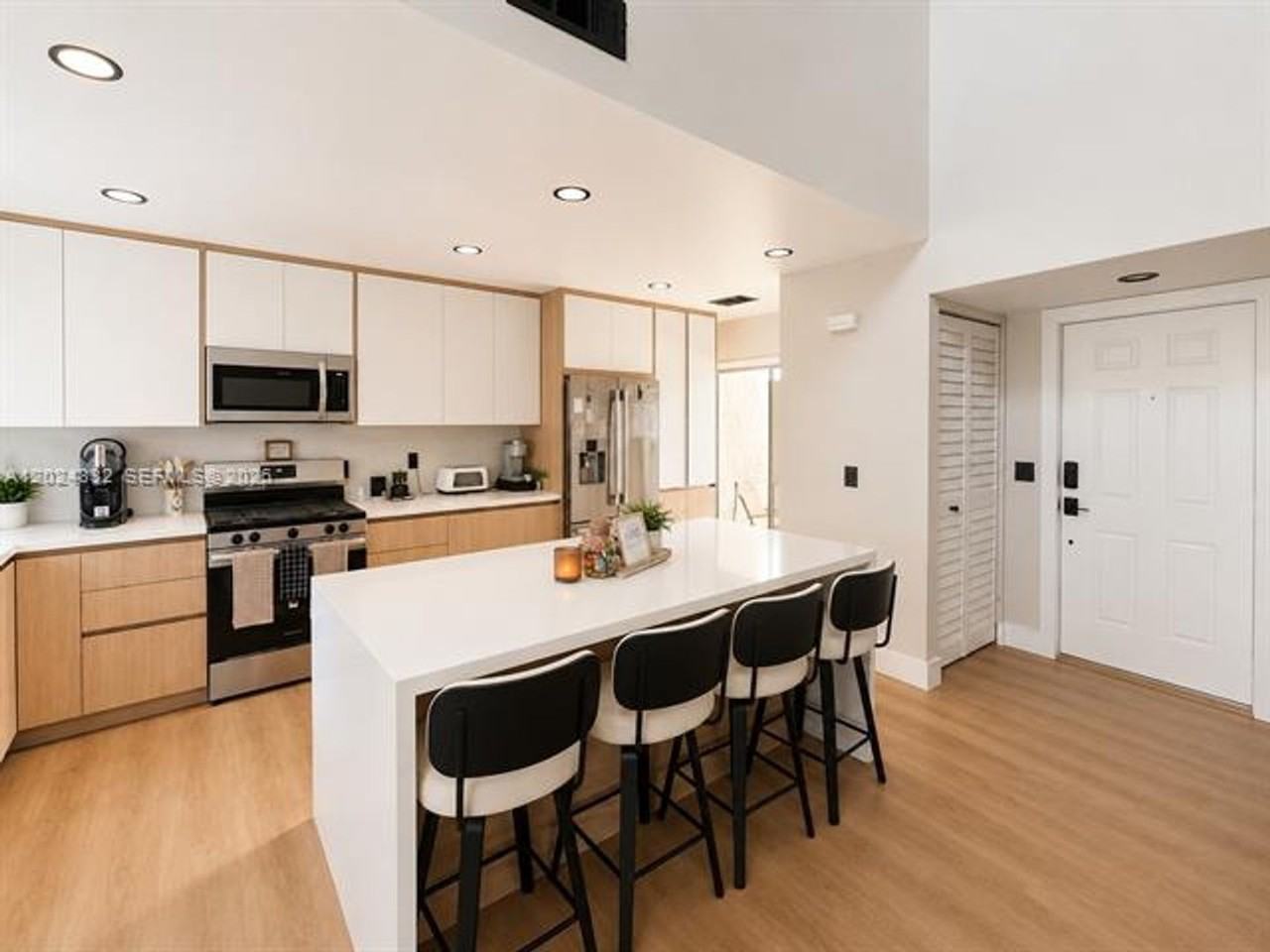 6538 6538 NW 170th Ln th 6538 - Photo 5 of 14