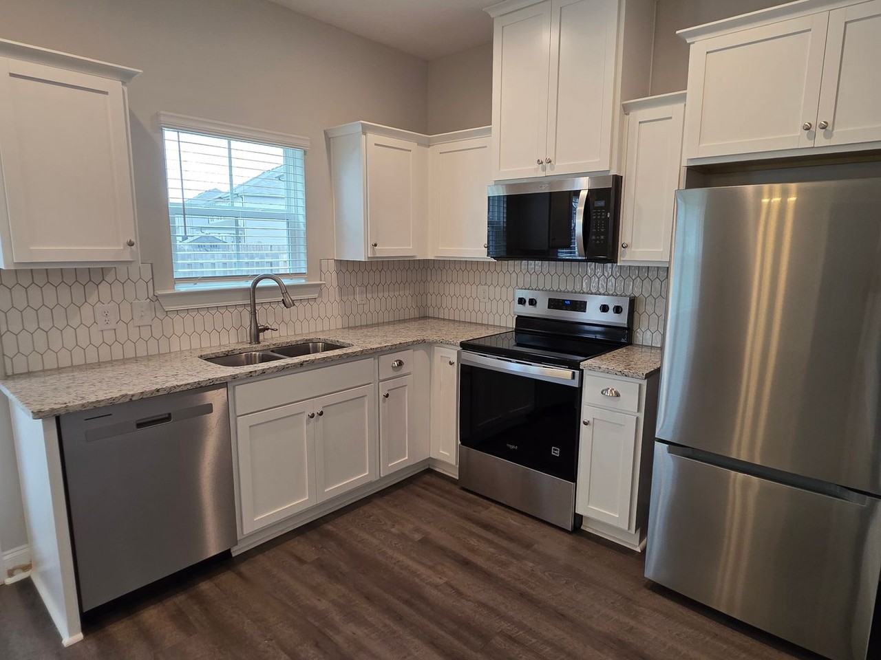 57 Oakmont Dr - Photo 6 of 27