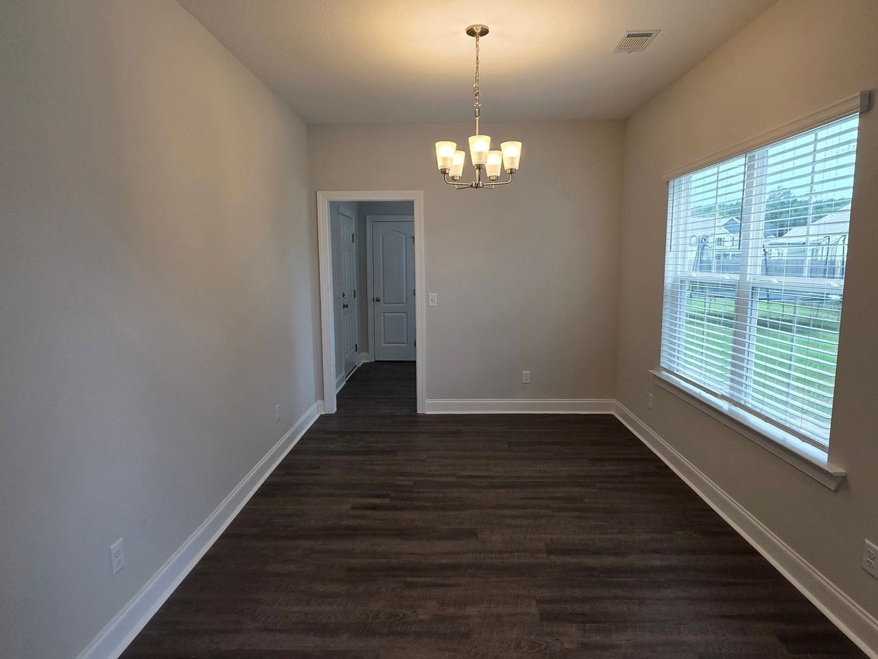 57 Oakmont Dr - Photo 7 of 27