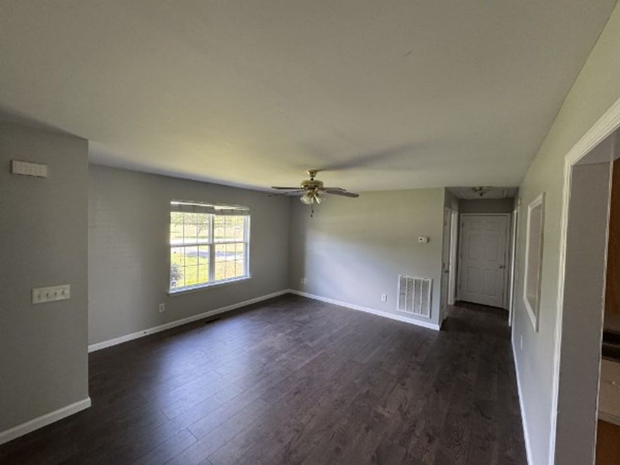 1426 Alhambra Dr #A - Photo 4 of 9