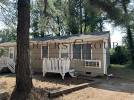 featured image of 105 Holly Ct