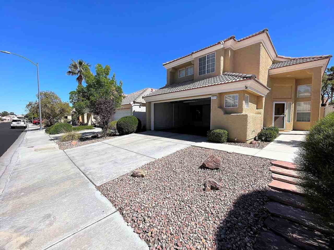 8013 Coral Point Ave - Photo 3 of 50