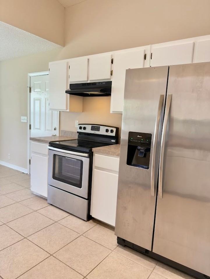 105 Honeysuckle Rd - Photo 6 of 21