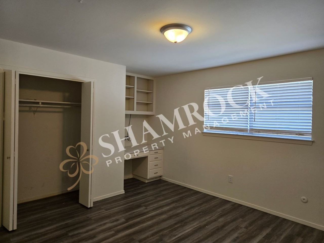 7204 Sanger Ave Apt A - Photo 3 of 9