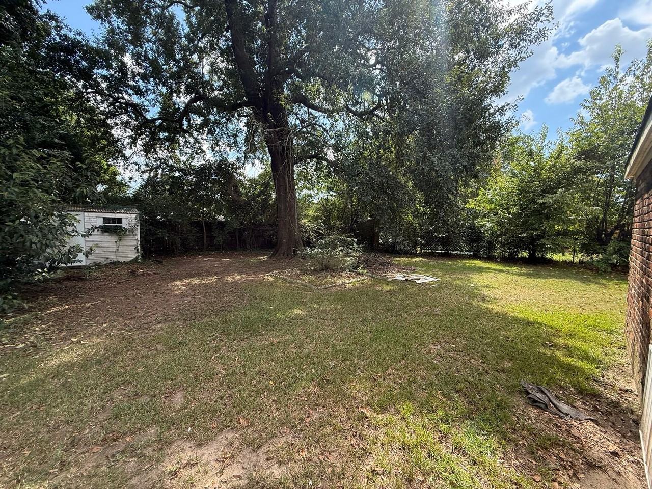 3314 Bedford Ln - Photo 4 of 13