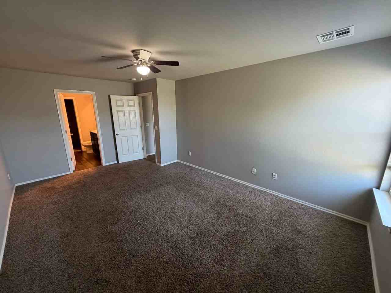 3401 Se 95th St - Photo 5 of 14
