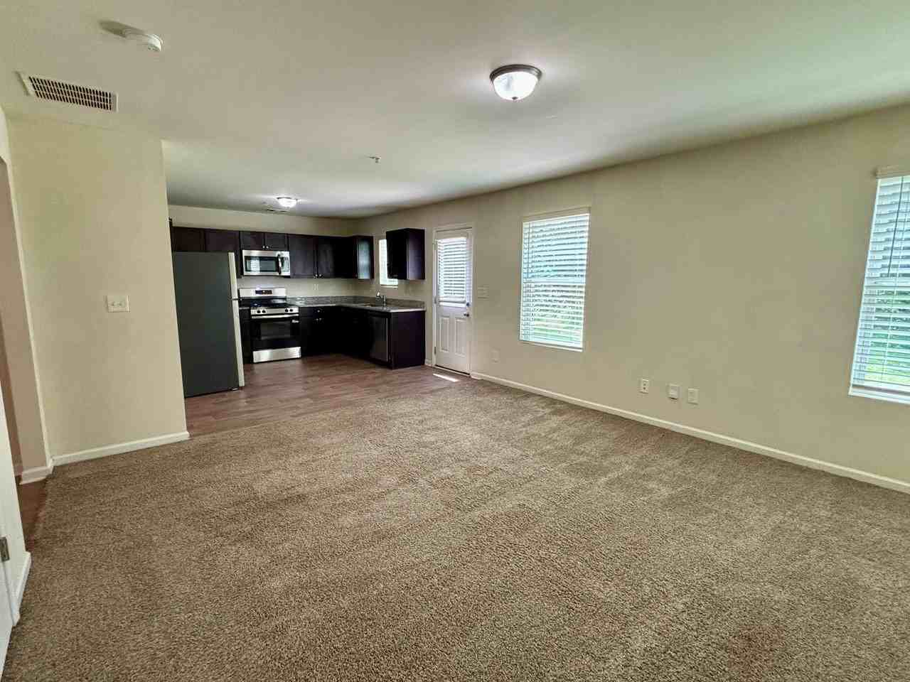 629 Carlton Pointe Dr - Photo 2 of 21