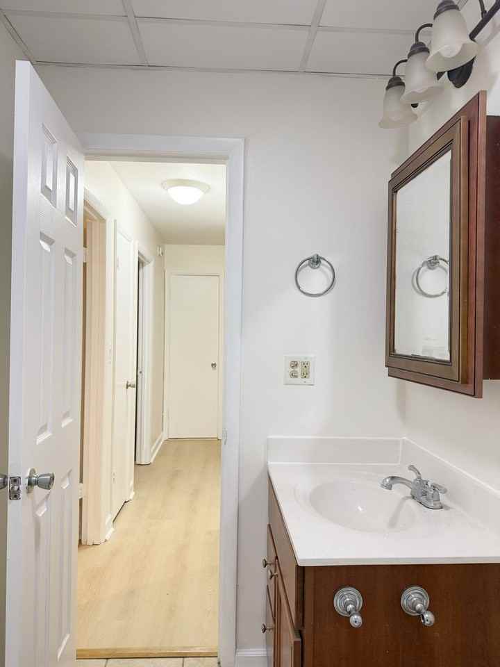 607 Cypress St - Photo 3 of 16