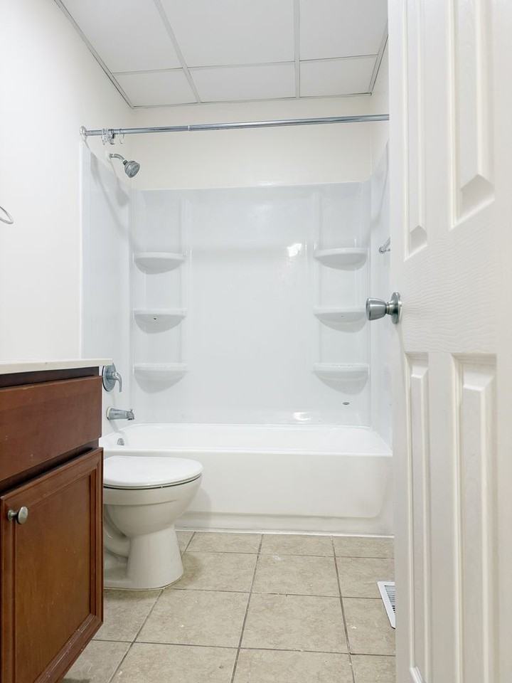607 Cypress St - Photo 6 of 16