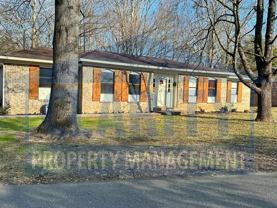1144-1146 Hamilton Circle NW - Photo 1 of 1