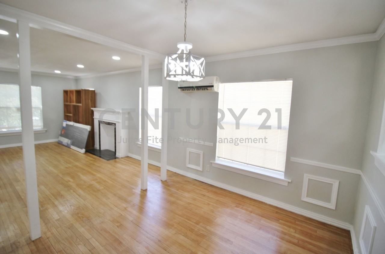 3427 Kinmore St - Photo 4 of 22