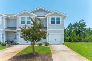 featured image of 146 Crossing Ln