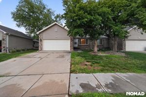 featured image of 908 Newport Blvd