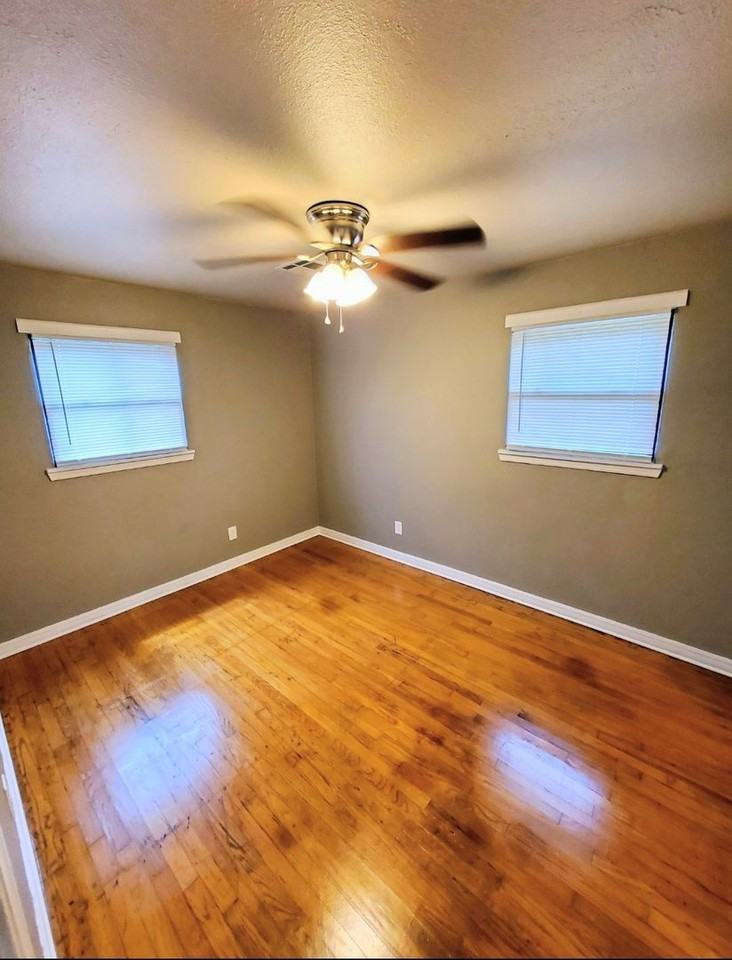 1929 Rulane Dr - Photo 5 of 11