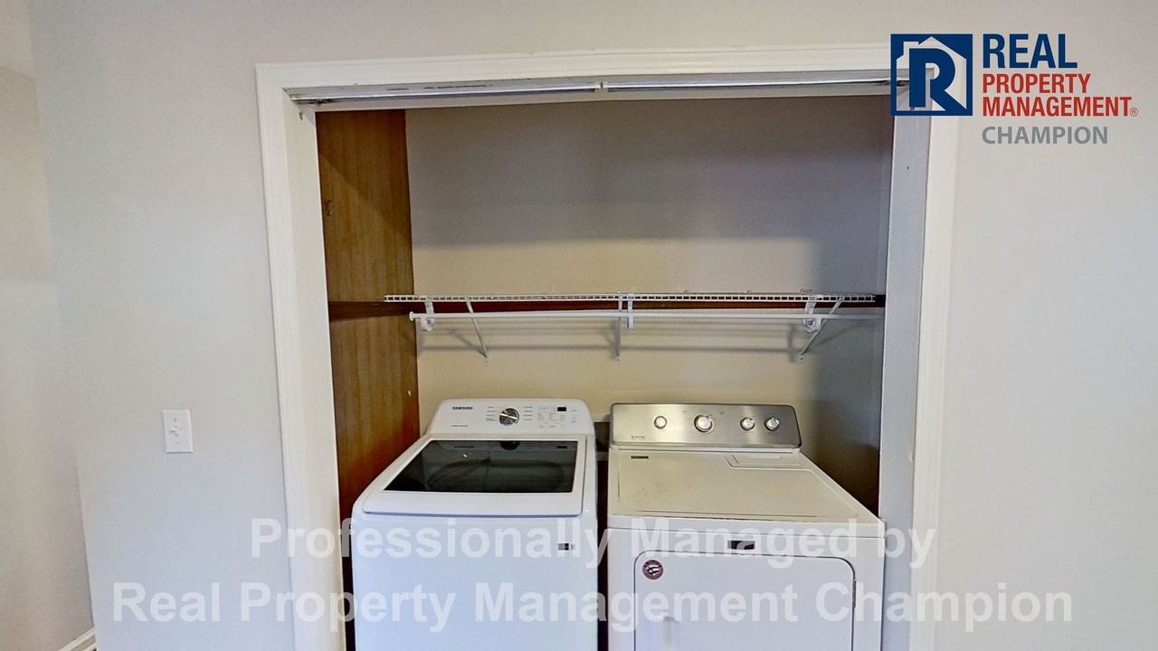 209 Caladan Rd - Photo 7 of 24