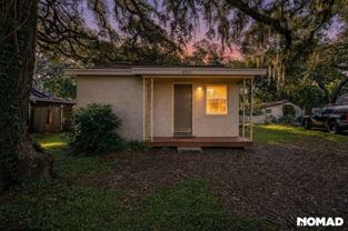 8915 N Orleans Ave - Photo 1 of 1