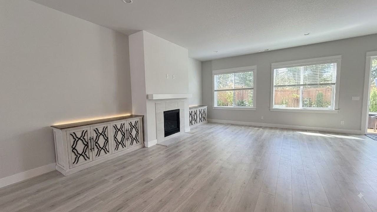 15676 Nw Raywood Ln - Photo 3 of 17
