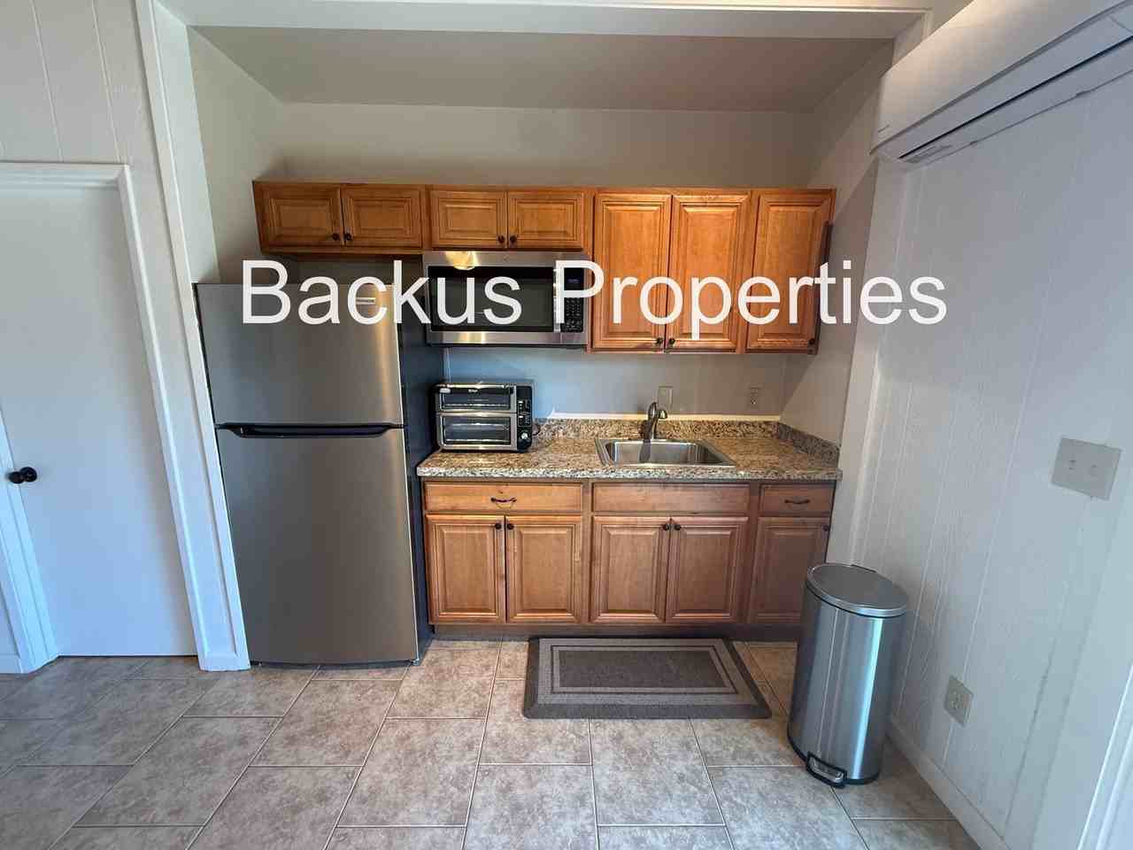 844 River Rd #A - Photo 5 of 12