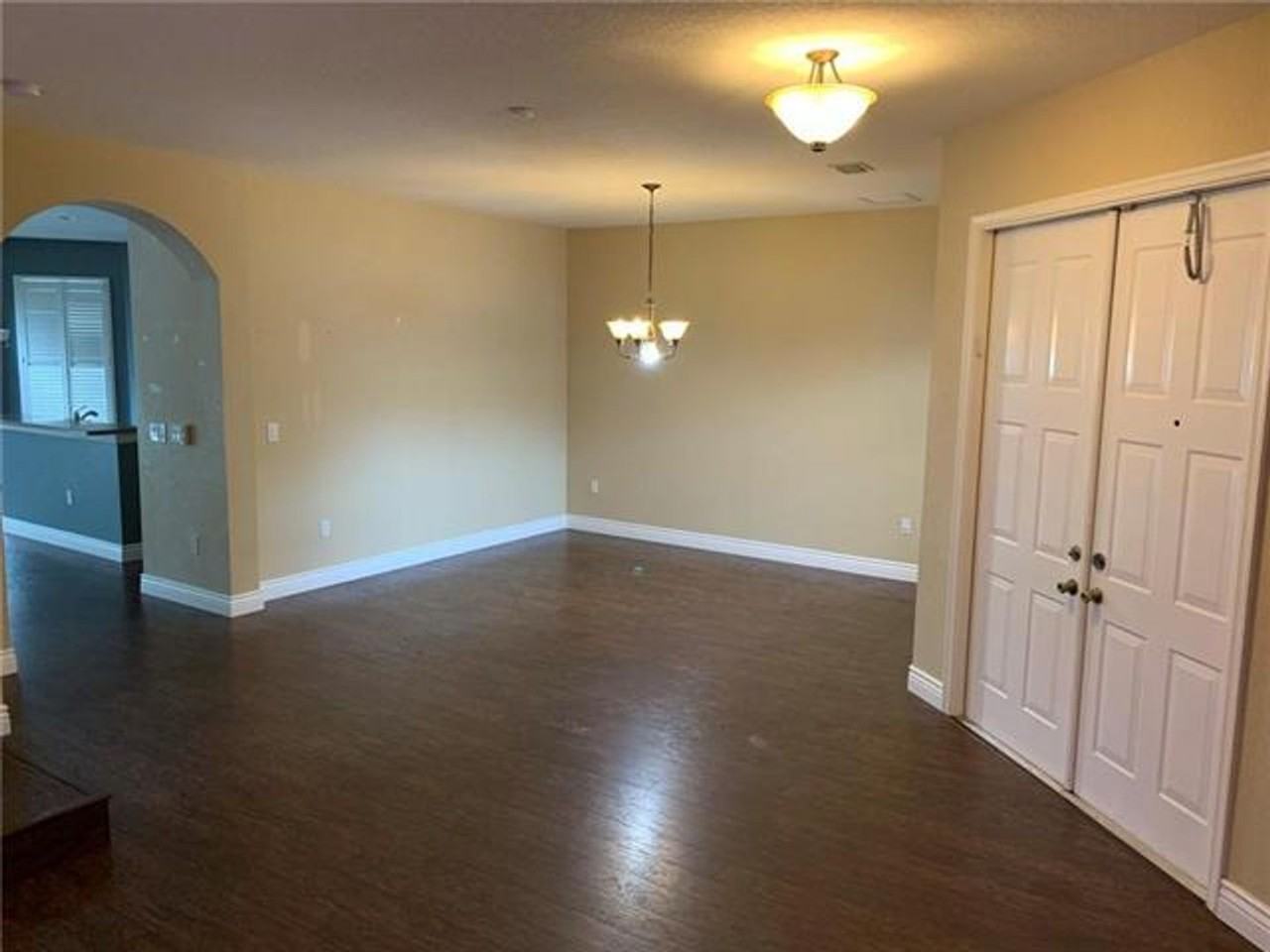 16445 Sw 31st St #16445 - Photo 4 of 31