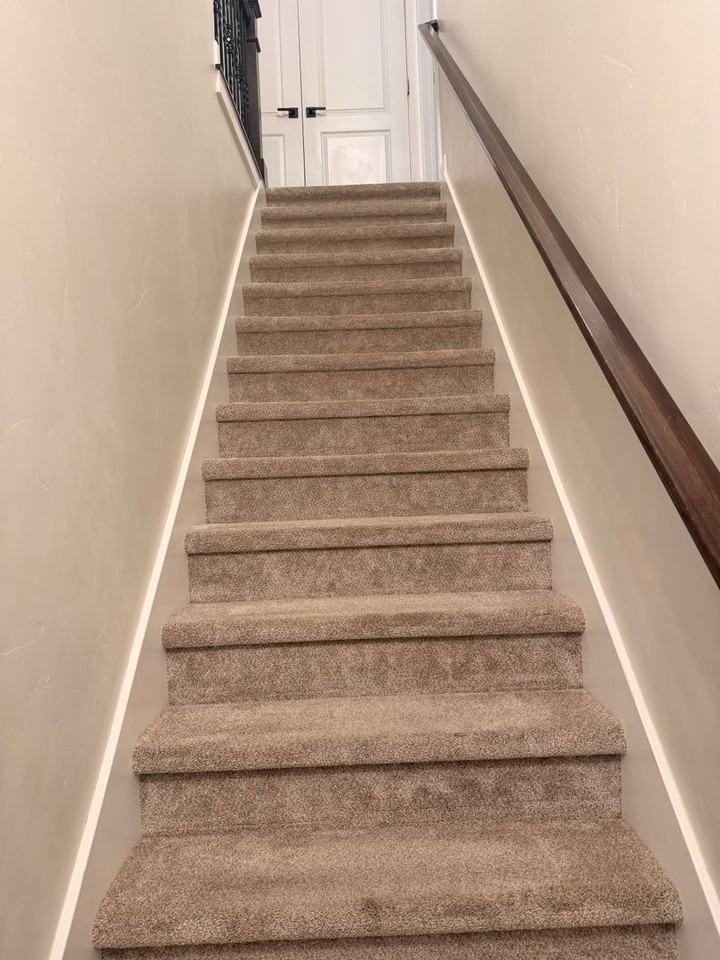 371 S 790 W - Photo 4 of 15