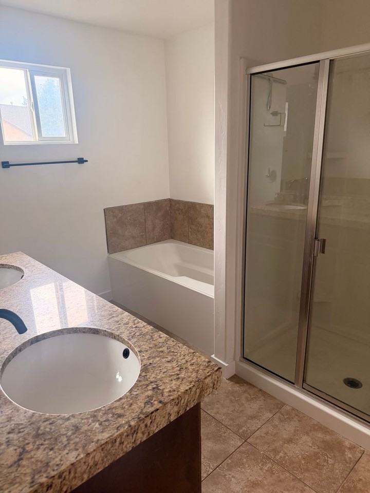 371 S 790 W - Photo 6 of 15