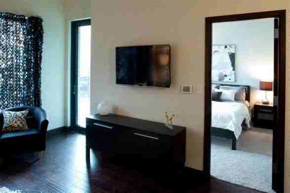 38 Commerce - Photo 5 of 24