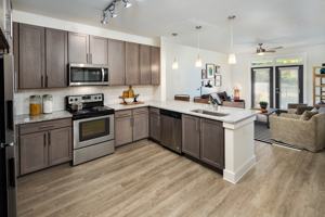 featured image of 71 Howard St Se