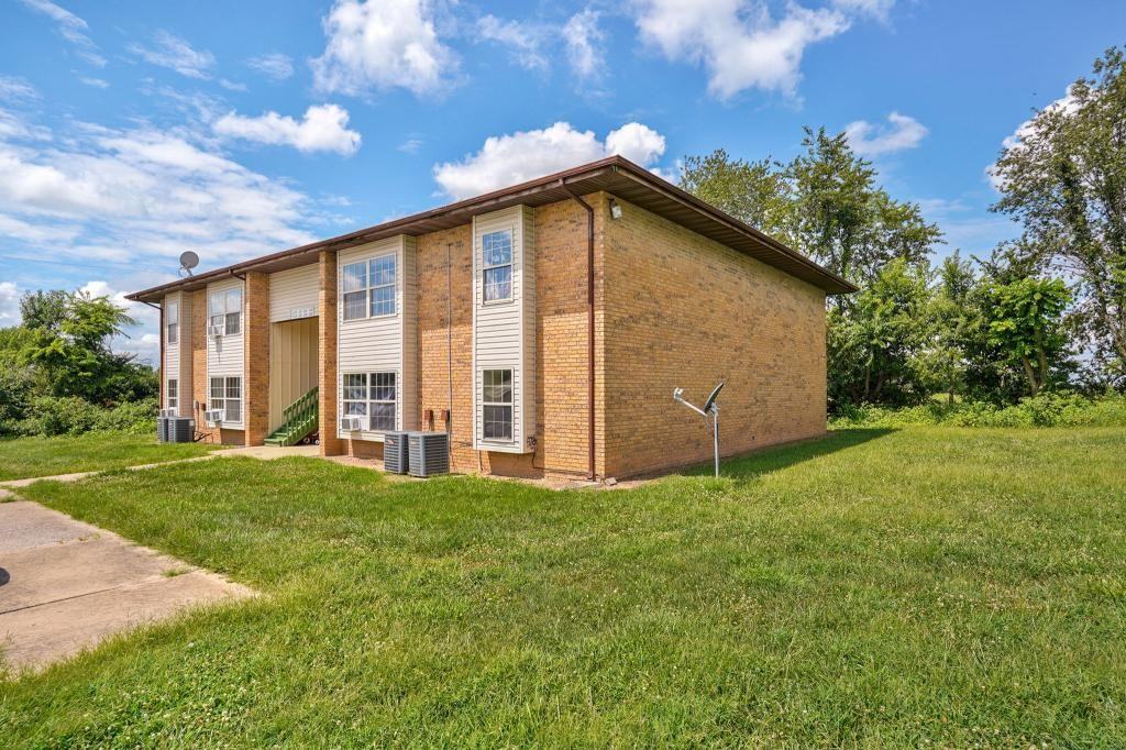 346 Fairway Dr - Photo 3 of 26