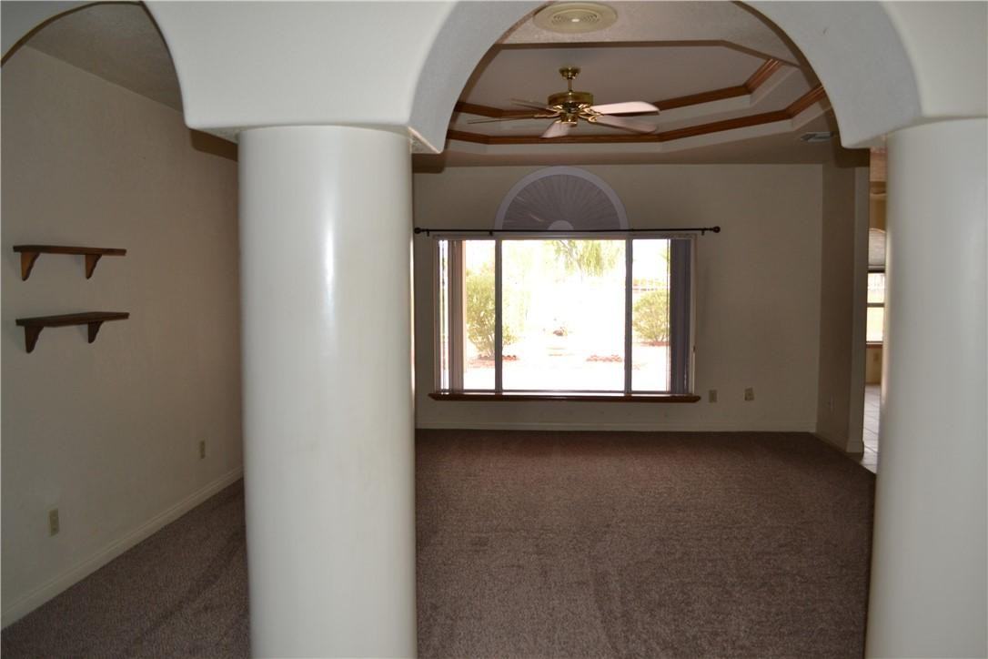 5967 S Mountain View Rd - Photo 2 of 11