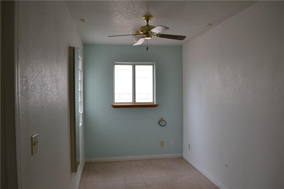 5967 S Mountain View Rd - Photo 6 of 11