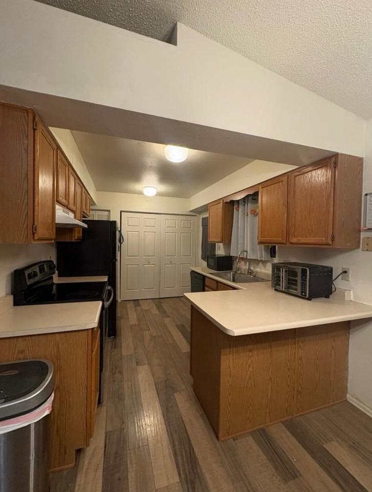 942 S Harmony Ln - Photo 4 of 7